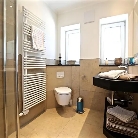 Apartment Blanker Hans 4 *